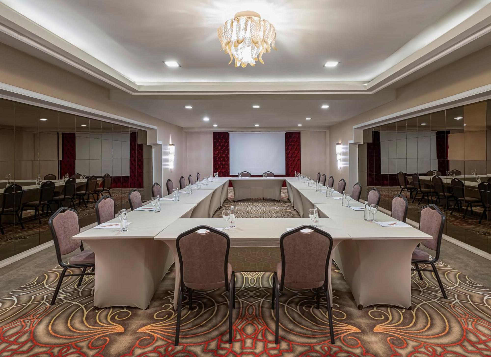 Kaya Izmir Thermal & Convention Bagian luar foto